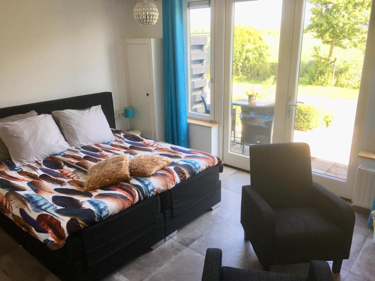 Appartamento Hofwestdijk Vrouwenpolder Esterno foto